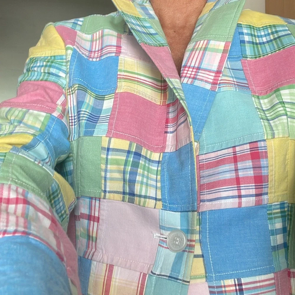 Brooks Brothers est. 1818. Classic patchwork design. Size 4 - Picture 10 of 14